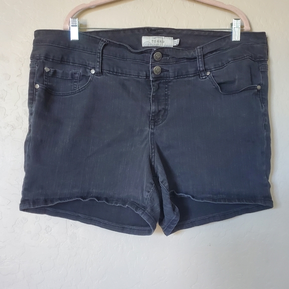 torrid Pants - Torrid Black Gray Shorts Women's Size 22